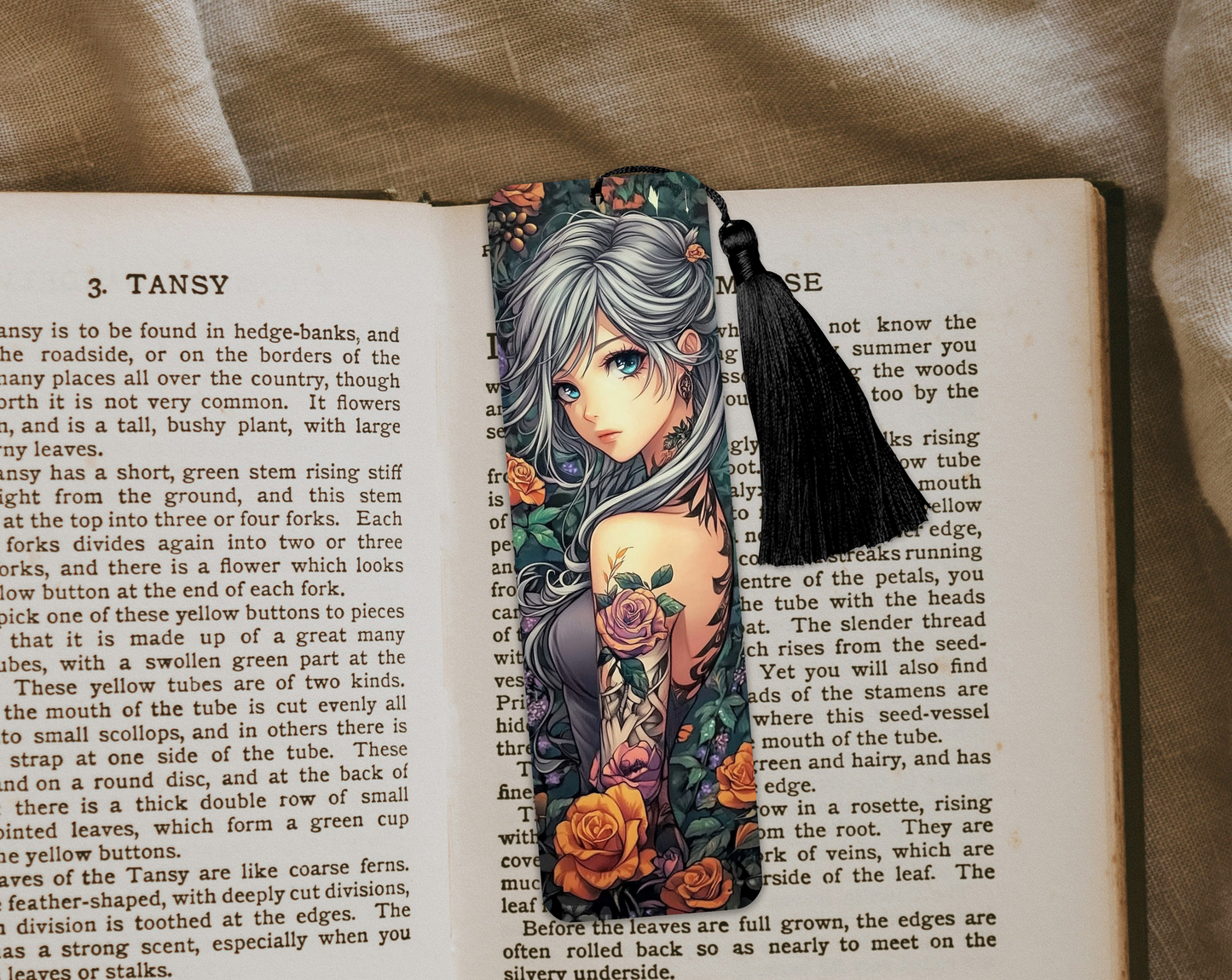 Aluminium Bookmark with Tassel -Anime Character, Stylish Metal Page Marker for Books and Journals
