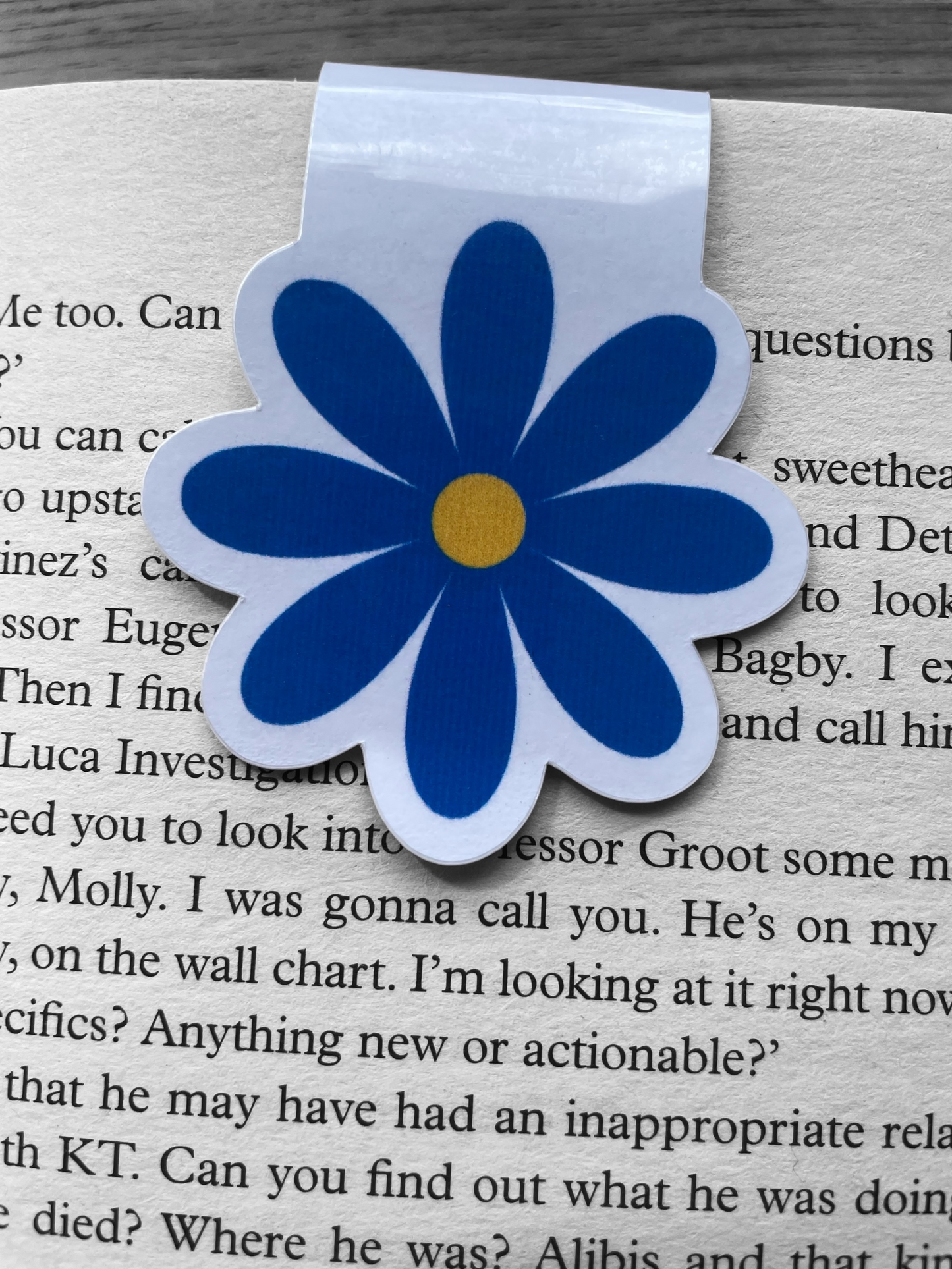 Lovely illustrated printed Blue Daisy Magnetic bookmark, Page Saver, Book Lover Gift