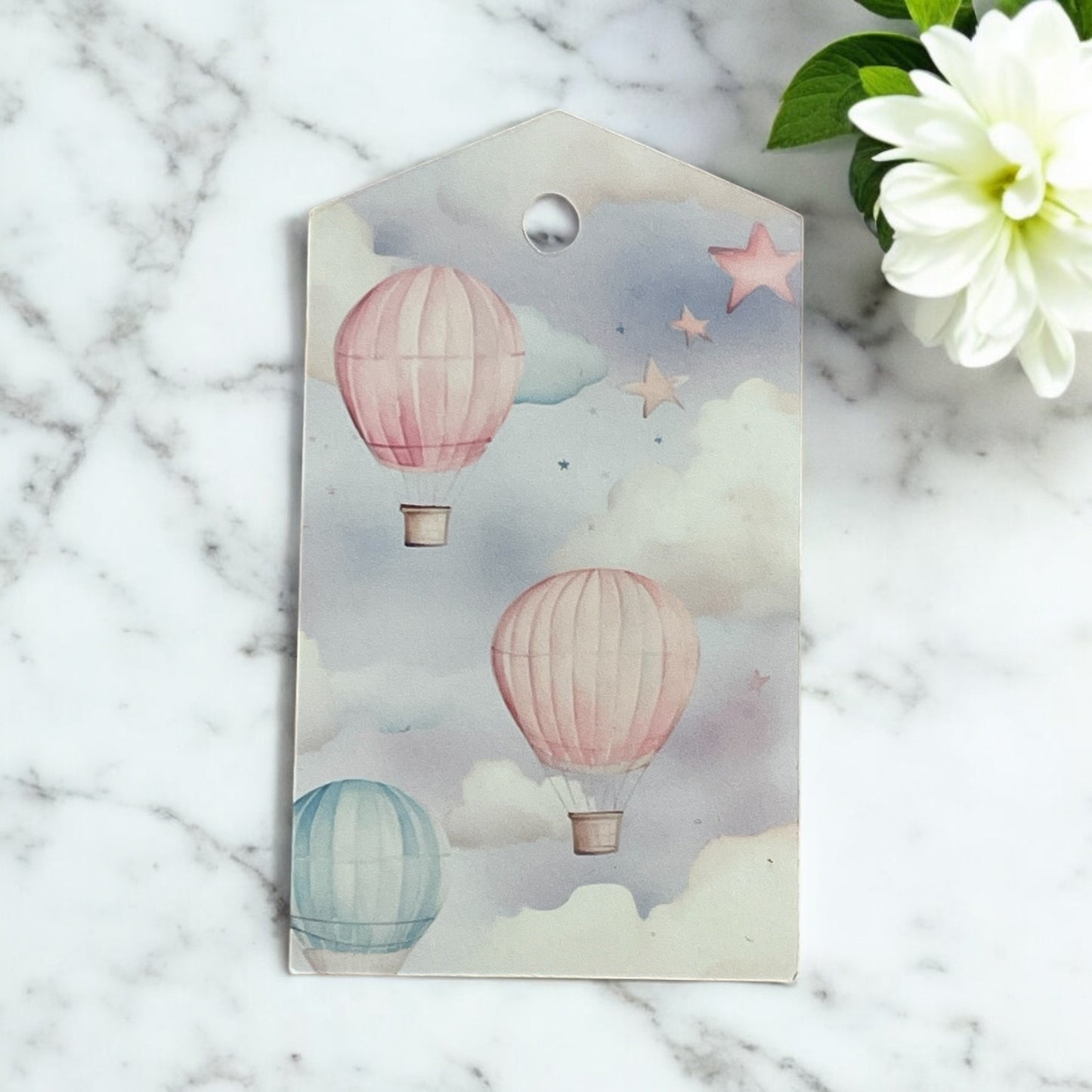 12 X Hot Air Balloons Gift Tags, Gift Wrapping, Luggage Tags, Card Making