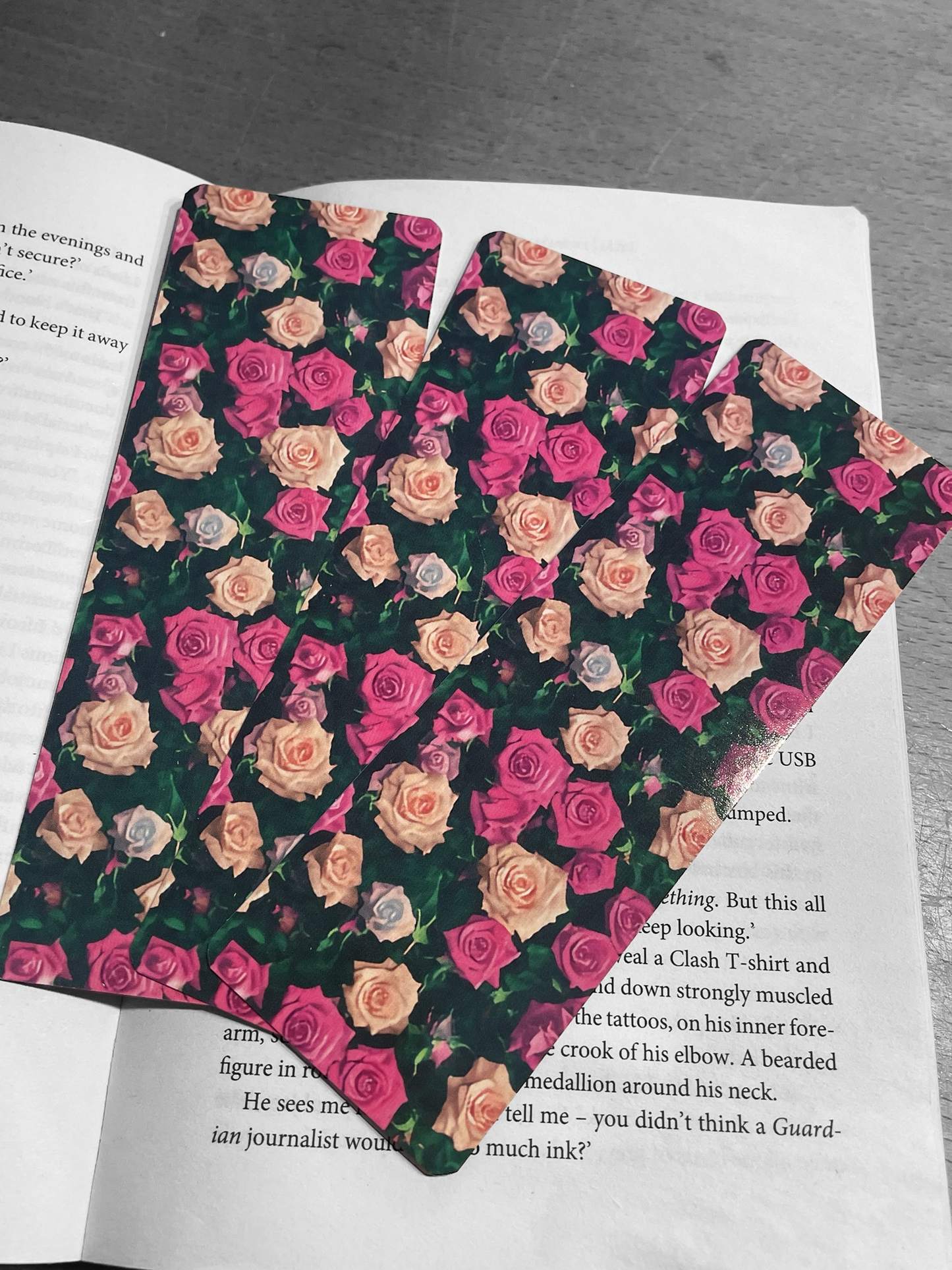 Lovely illustrated Pink Roses bookmark, Page Saver, Book Lover Gift, (Copy)