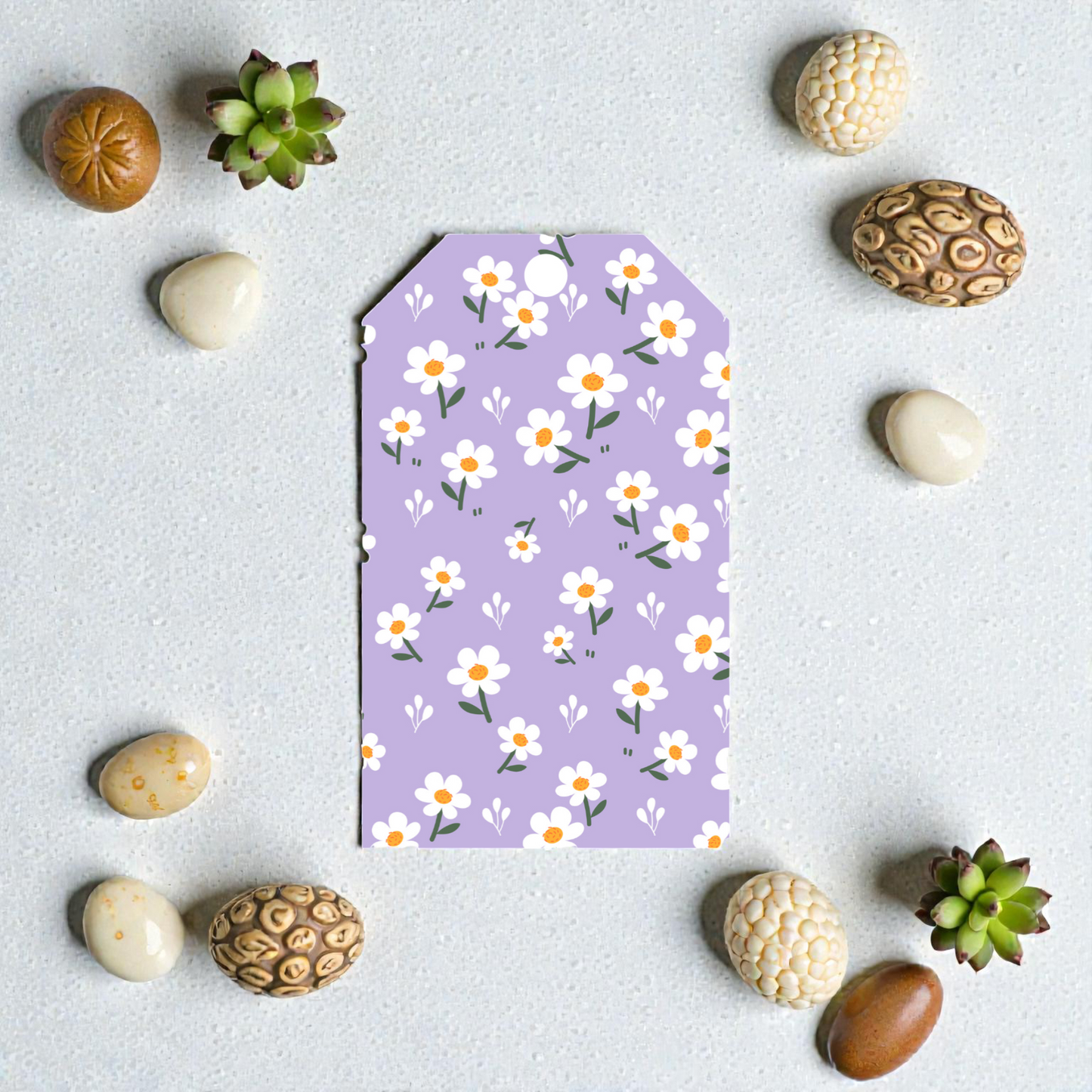 12 X  Purple Dasiy Gift Tags, Gift Wrapping, Luggage Tags, Card Making