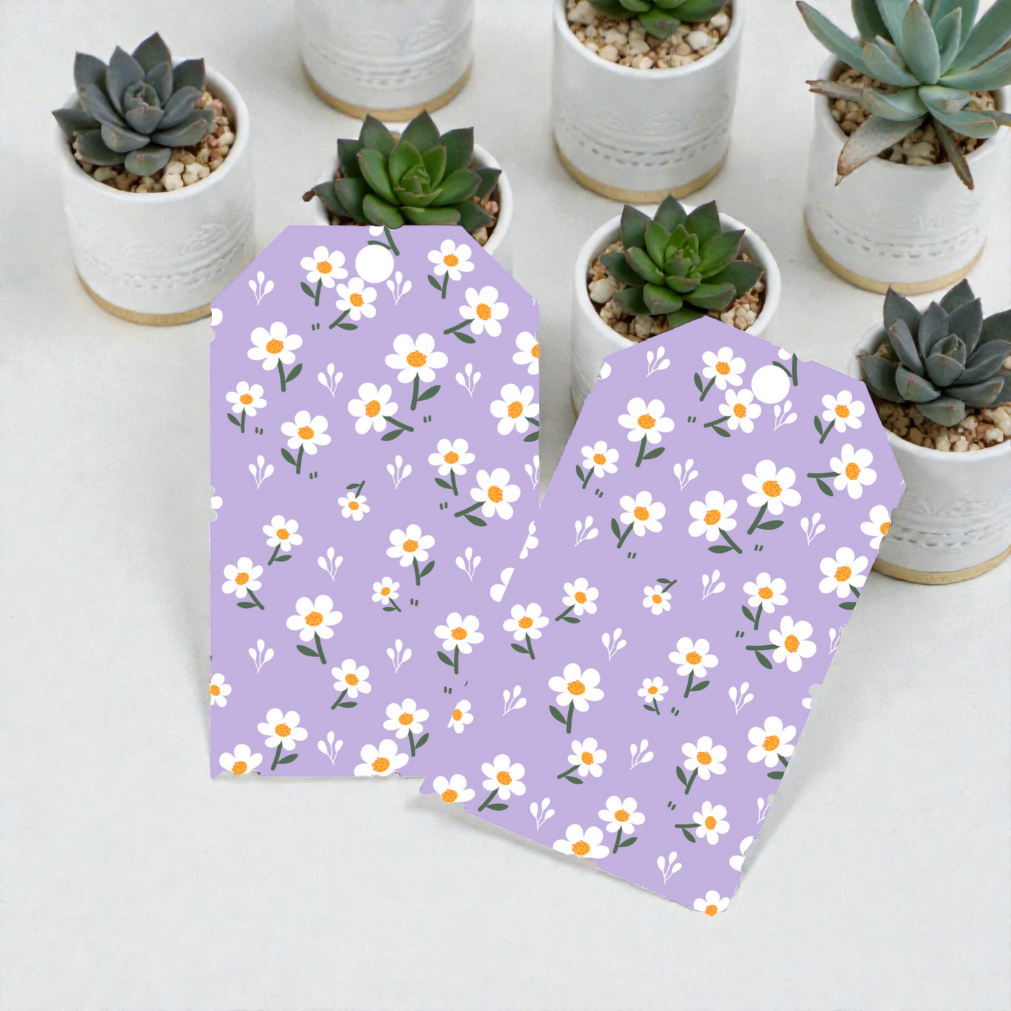 12 X  Purple Dasiy Gift Tags, Gift Wrapping, Luggage Tags, Card Making